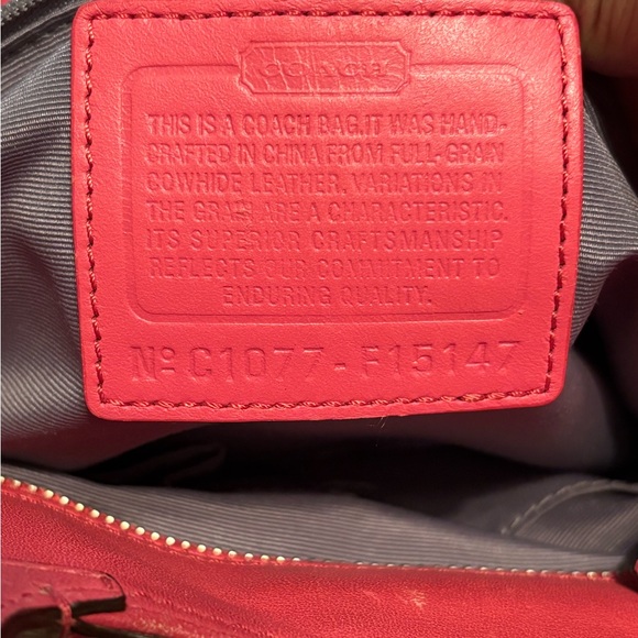 Coach Medium Leather Shoulder Bag. Pink/bright coral - Picture 3 of 16